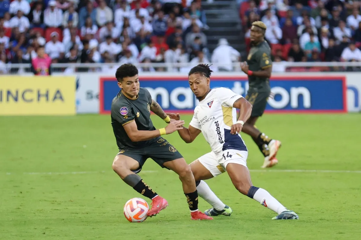 Entradas a la venta para Liga vs Aucas en el Rodrigo Paz