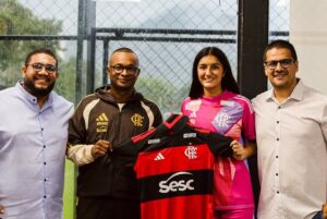 Doménica Palacios nueva jugadora del Flamengo
