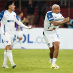Liga remontó ante Always Ready y aseguró el liderato de su grupo en la Copa Libertadores