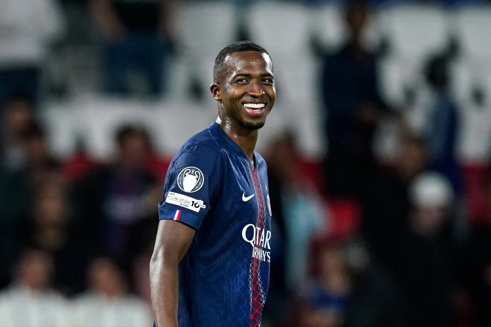 Willian Pacho entra en el once ideal de la Ligue 1