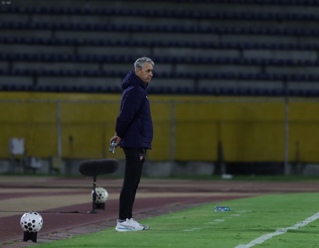Tiago Nunes: “No me siento preocupado por este tema de salir”