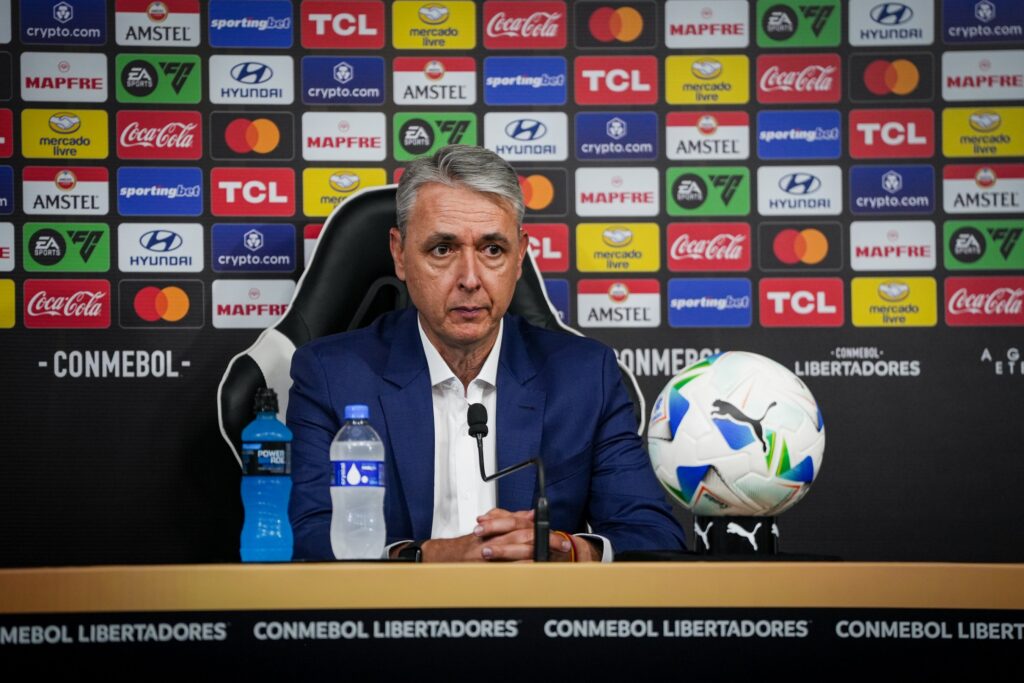 Tiago Nunes desmiente supuestas declaraciones tras su salida de Liga