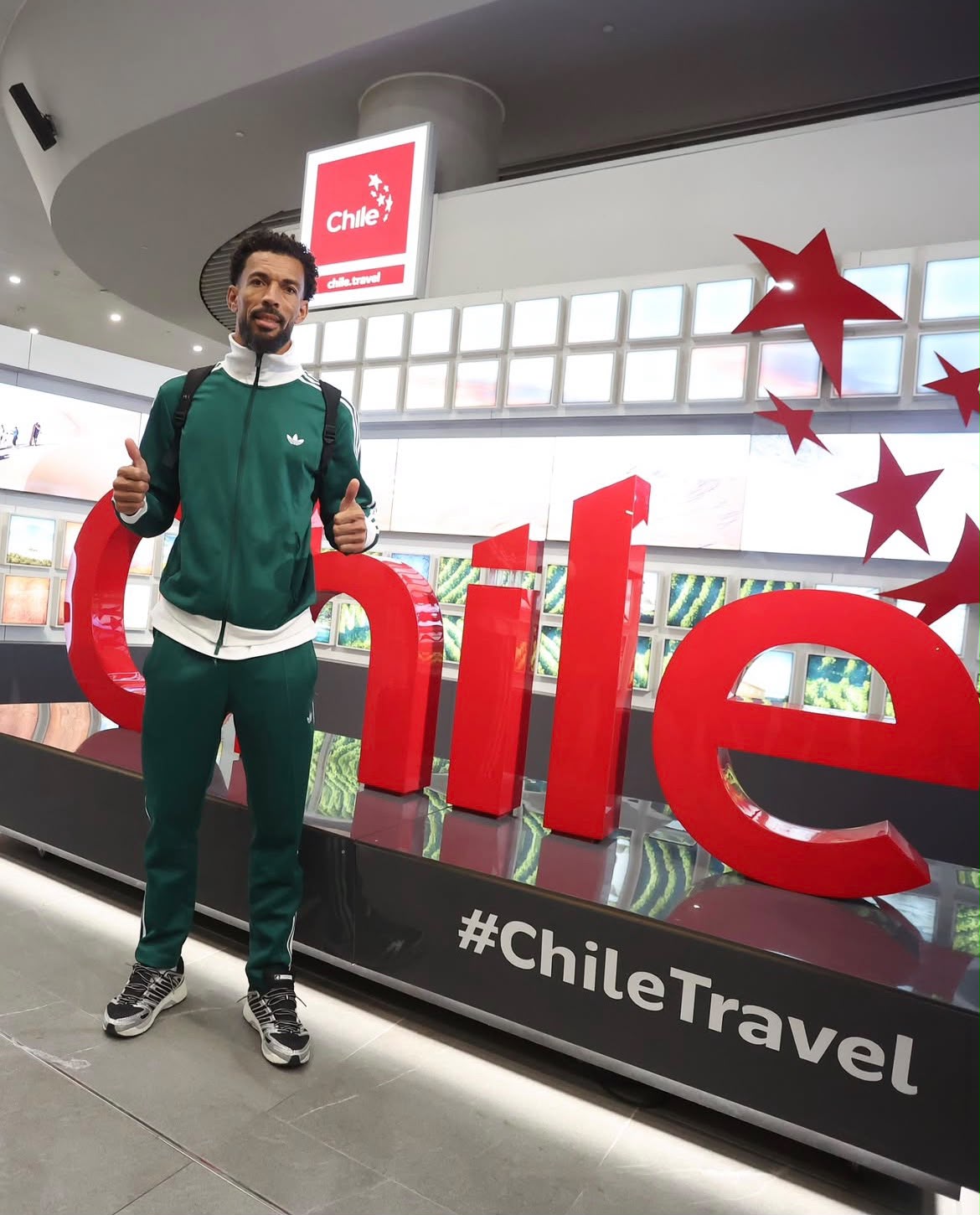 Vozinha ya se encuentra en Chile para afrontar su nuevo reto con Colo Colo